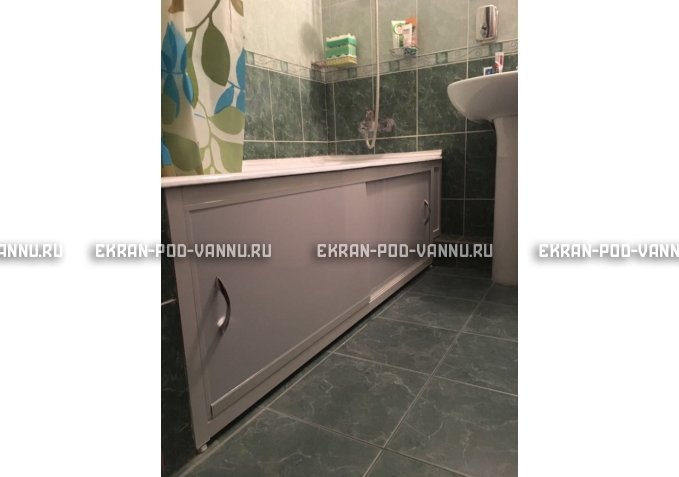 Экран  EUROPLEX Роликс белый с вставкой – купить по цене 10400 руб. в интернет-магазине в городе Брянск картинка 2